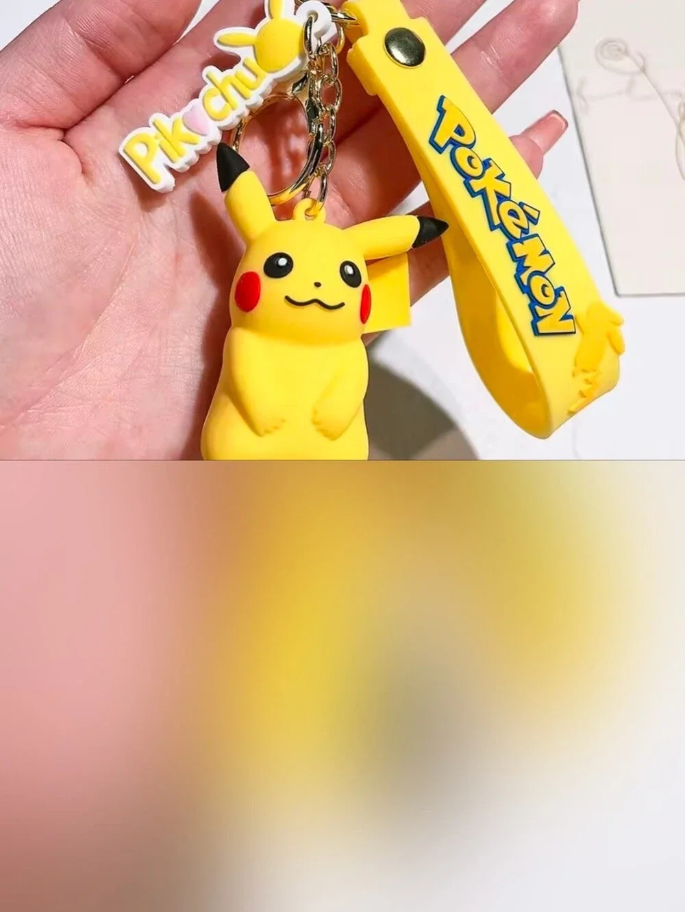 Pokemon Pikachu Keychain - Picture 2 of 2